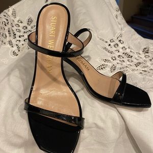 Like new gorgeous Stuart Weitzman sandals/pumps